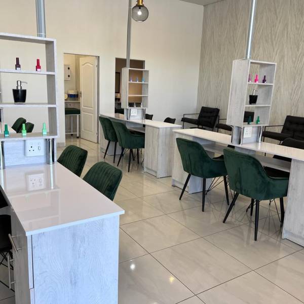 WhatsApp Image 2023-04-19 at 14.54.04 (2)